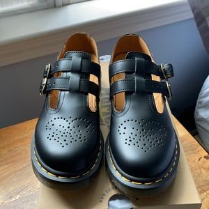 Brand new Dr. Martens 8065 Mary Jane